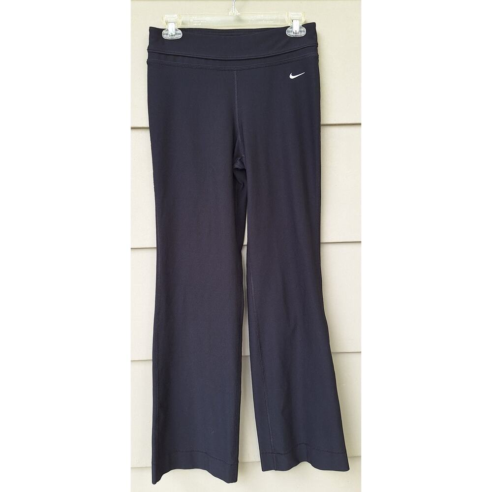 Nike Women's Fit Dry Wide Leg Flare Black Leggings Size S 30" inseam Logo Casual - Picture 1 of 9